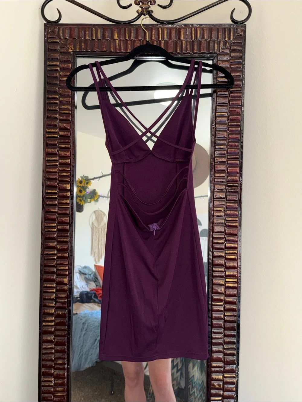 Women’s Strappy V-Neck Bodycon Dress - Plum XS Sexy - Picture 4 of 6